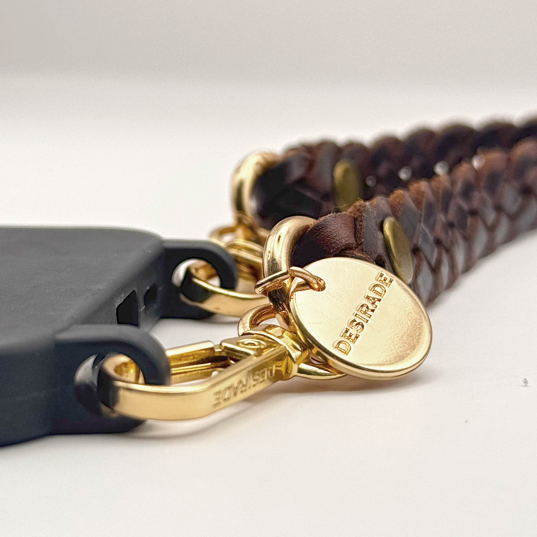 Aït Terre – Leather Strap